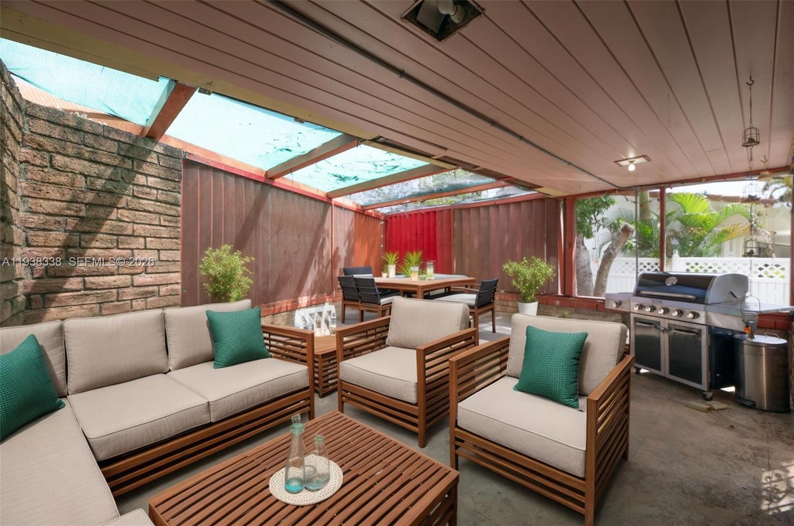 11490 West Biscayne Canal Road Miami, FL 33161 - Photo 27 of 45