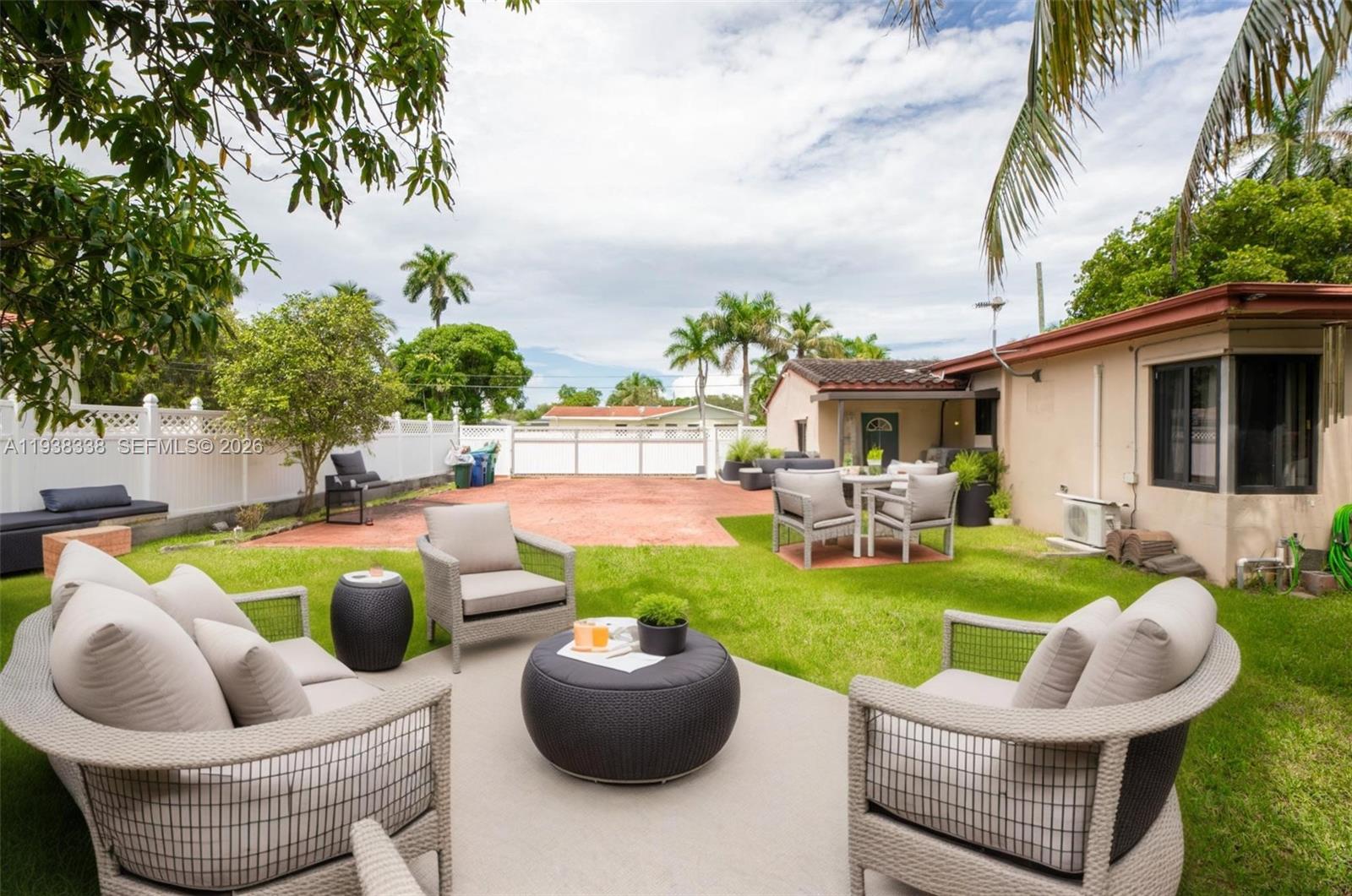 11490 West Biscayne Canal Road Miami, FL 33161 - Photo 29 of 45