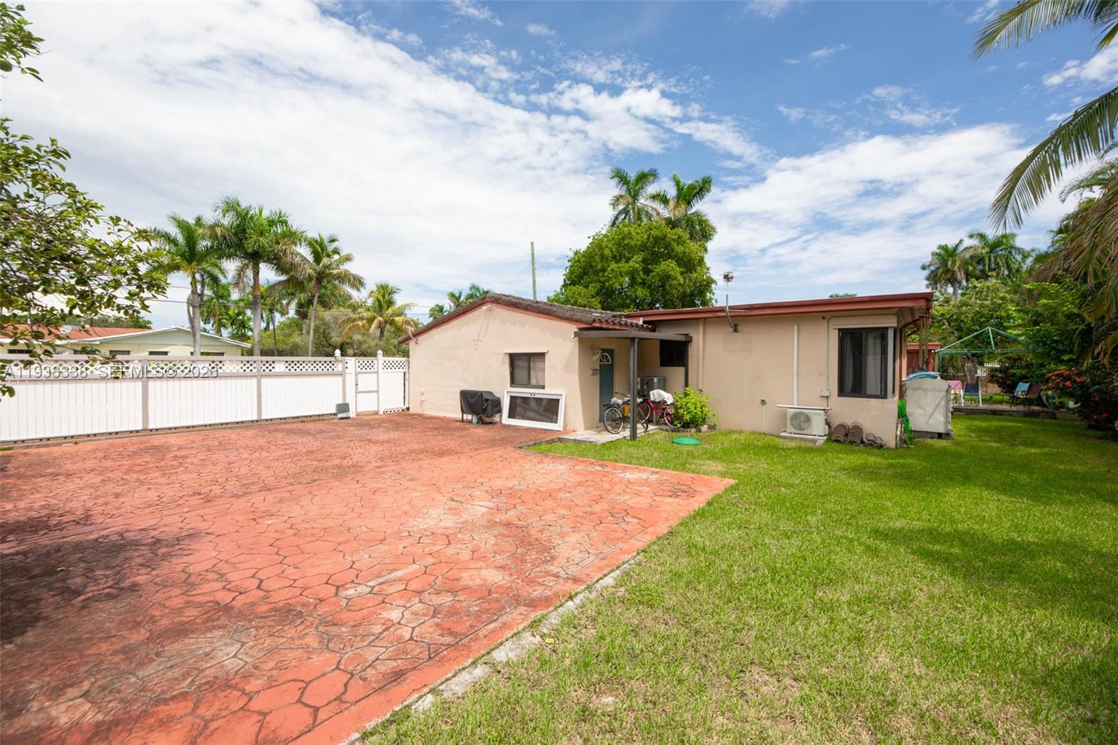 11490 West Biscayne Canal Road Miami, FL 33161 - Photo 33 of 45