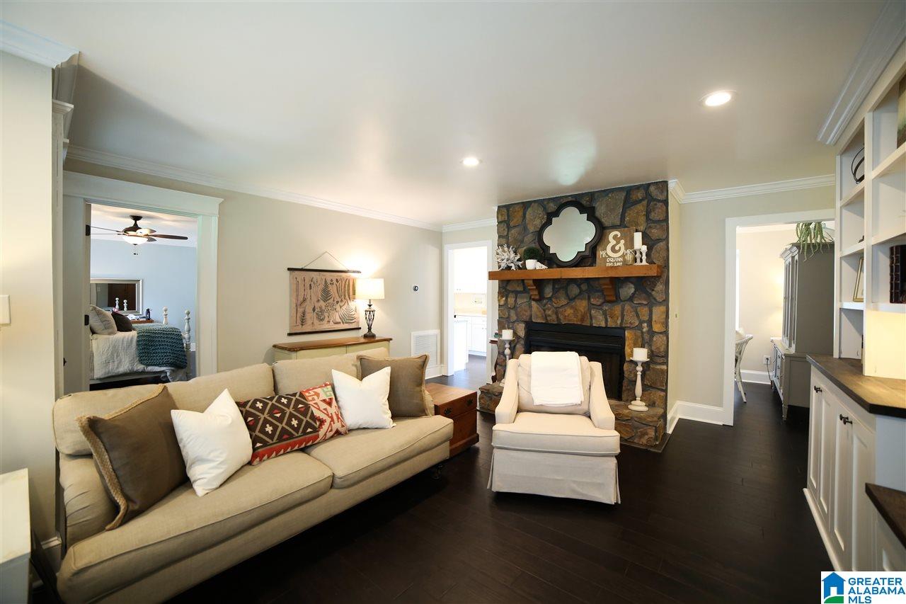 5621 Hampton Road Birmingham, AL 35210 - Photo 13 of 48