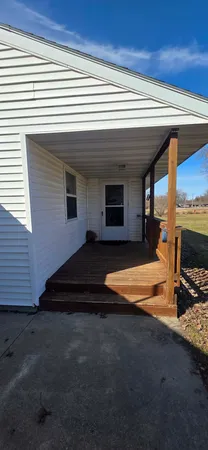 $159,900 | 300 Central Avenue South, Hollandale, MN 56045