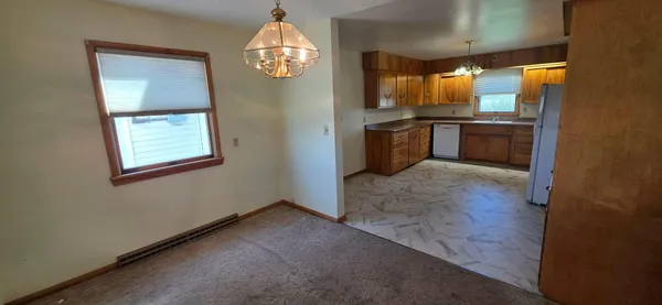 $159,900 | 300 Central Avenue South, Hollandale, MN 56045