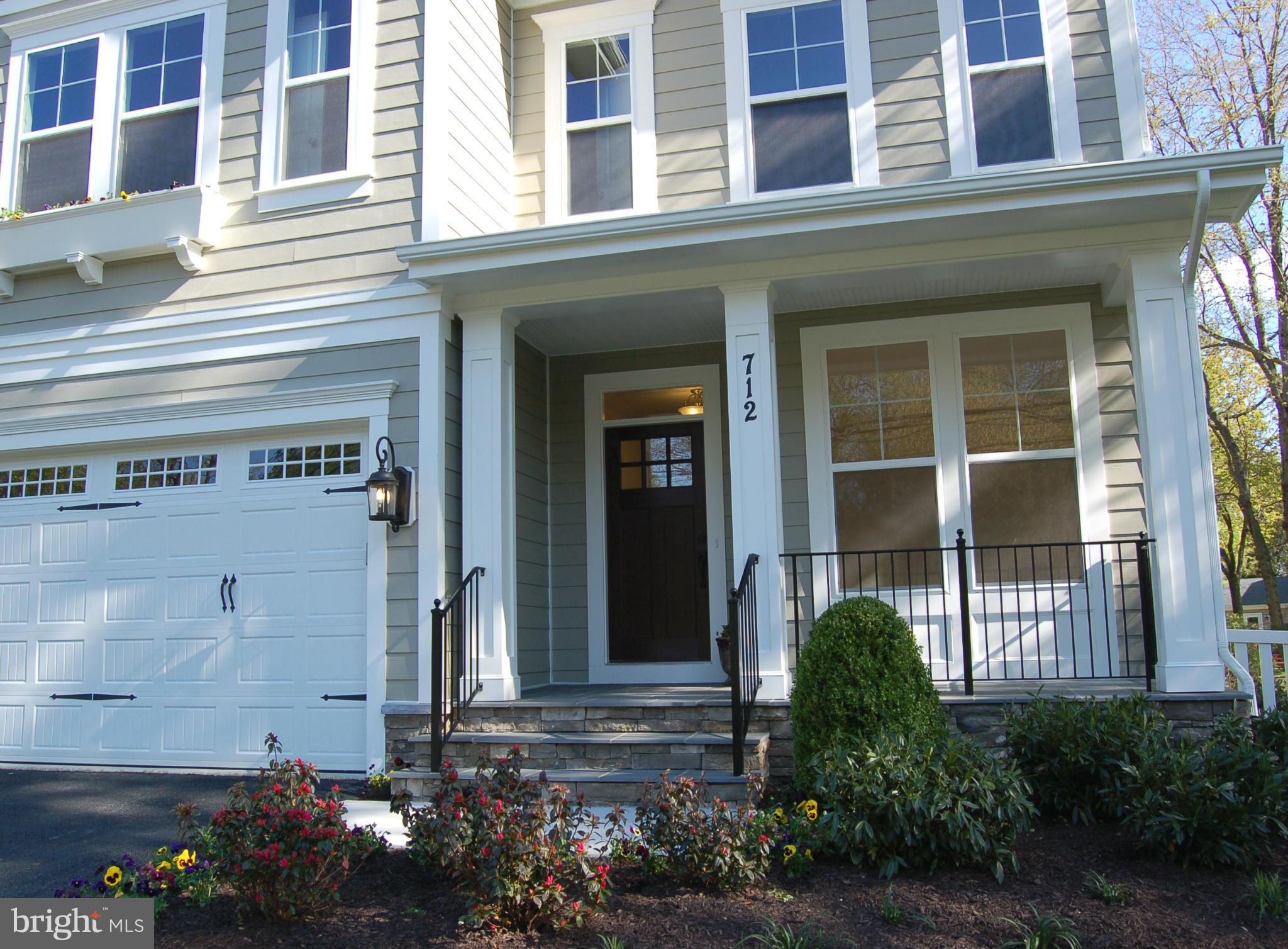 Exterior (Front)