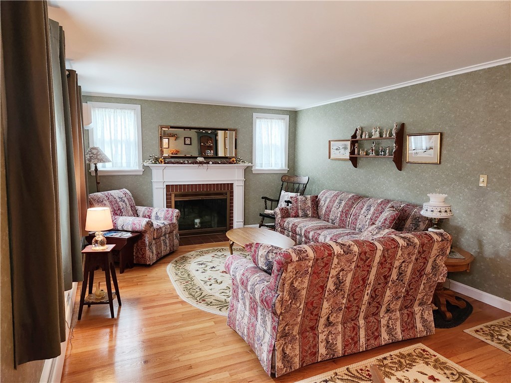 144 Burgess Street Pawtucket, RI 02861 - Photo 12 of 25 Nice and bright