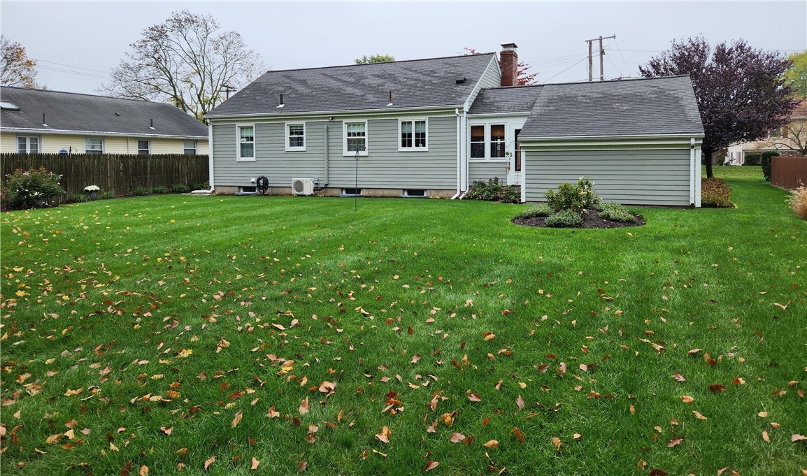 144 Burgess Street Pawtucket, RI 02861 - Photo 2 of 25 Neatly maintained