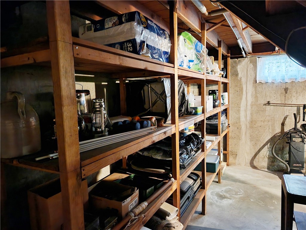 144 Burgess Street Pawtucket, RI 02861 - Photo 23 of 25 Great shelving