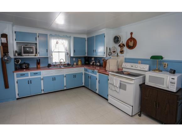 20 Main Street Hooksett, NH 03106 - Photo 3 of 13 Gallery Image 3