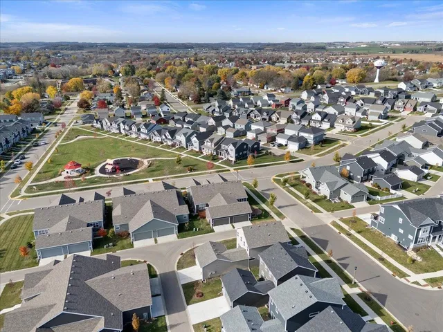 $469,000 | 700 Indigo, Waunakee, WI 53597