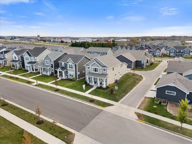 $469,000 | 700 Indigo, Waunakee, WI 53597