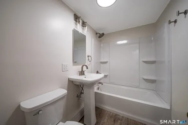 $4,400 | 33 Hartford Avenue, Madison, CT 06443
