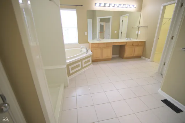 $649,900 | 11833 Walker Lane, Fishers, IN 46037