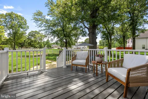 $500,000 | 625 Delanco Road, Edgewater Park, NJ 08010