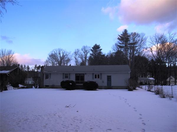 44 Graves Road Greenfield, MA 01301 - Photo 3 of 17 Gallery Image 3