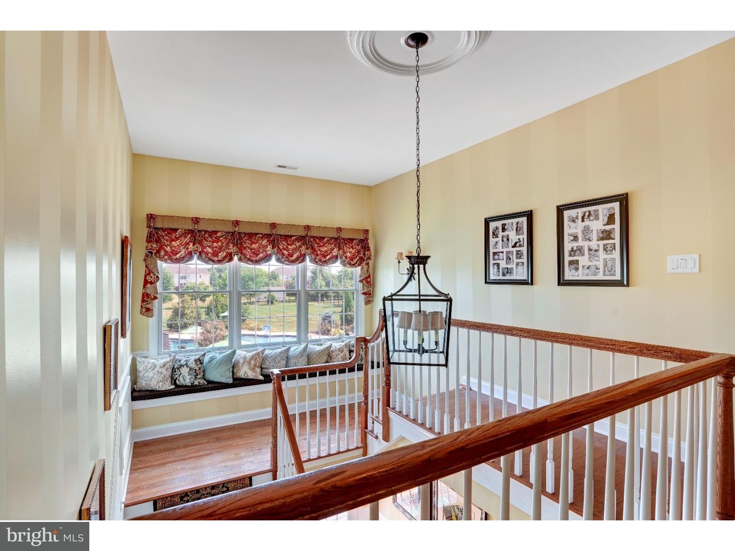 7 Ridgeview Way Allentown, NJ 08501 - Photo 20 of 25 Hallway