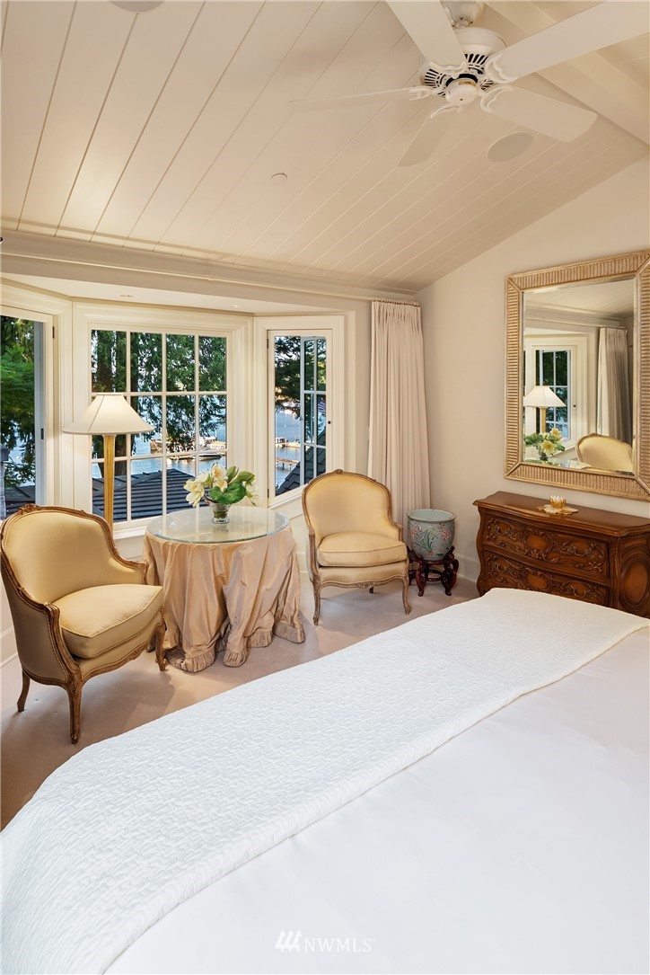 8802 & 8804 Spargur Loop Road Northeast Bainbridge Island, WA 98110 - Photo 21 of 40 Gallery Image 21