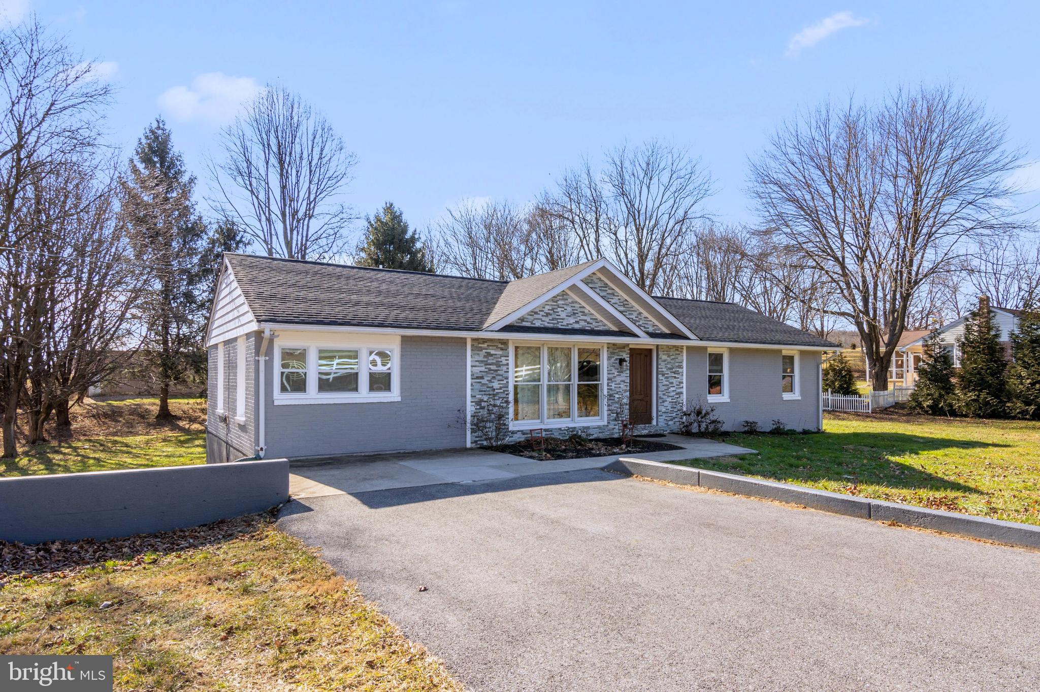 16221 Frederick Road Woodbine, MD 21797 - Photo 2 of 40 Front View
