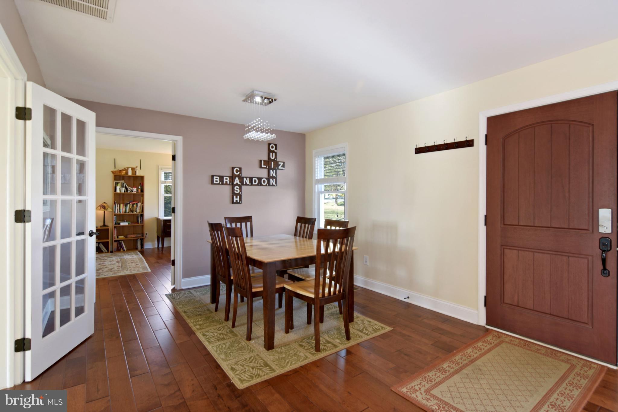 16221 Frederick Road Woodbine, MD 21797 - Photo 6 of 40 Dining Room