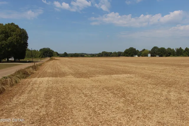 a view of an ocean and beach