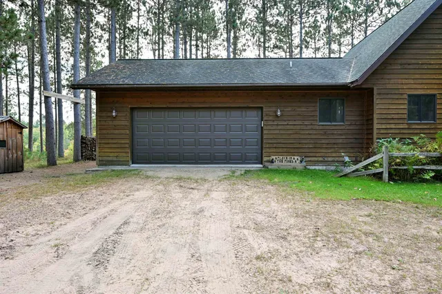 $489,000 | 13672 East Short Road, Gordon, WI 54838