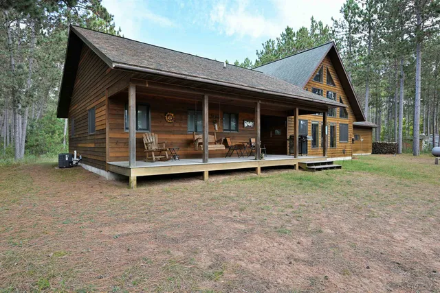 $489,000 | 13672 East Short Road, Gordon, WI 54838