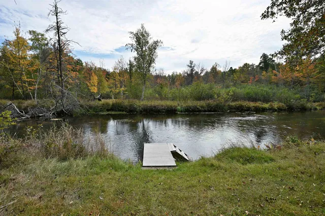 $489,000 | 13672 East Short Road, Gordon, WI 54838