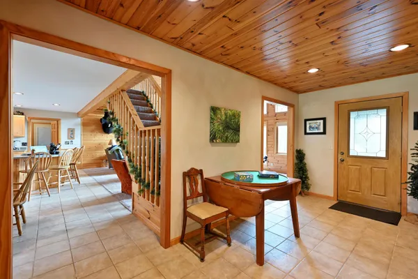 $441,000 | 13672 East Short Road, Gordon, WI 54838