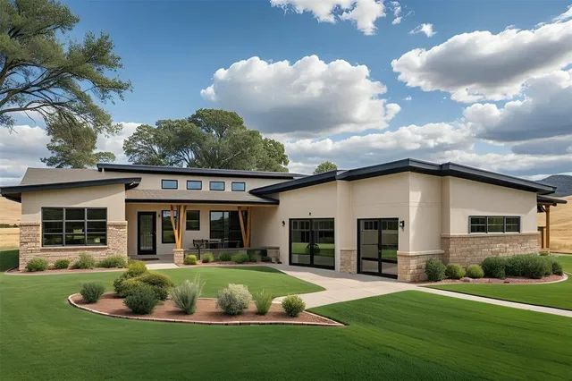 $815,000 | 2 County 3848 Road, Poolville, TX 76487