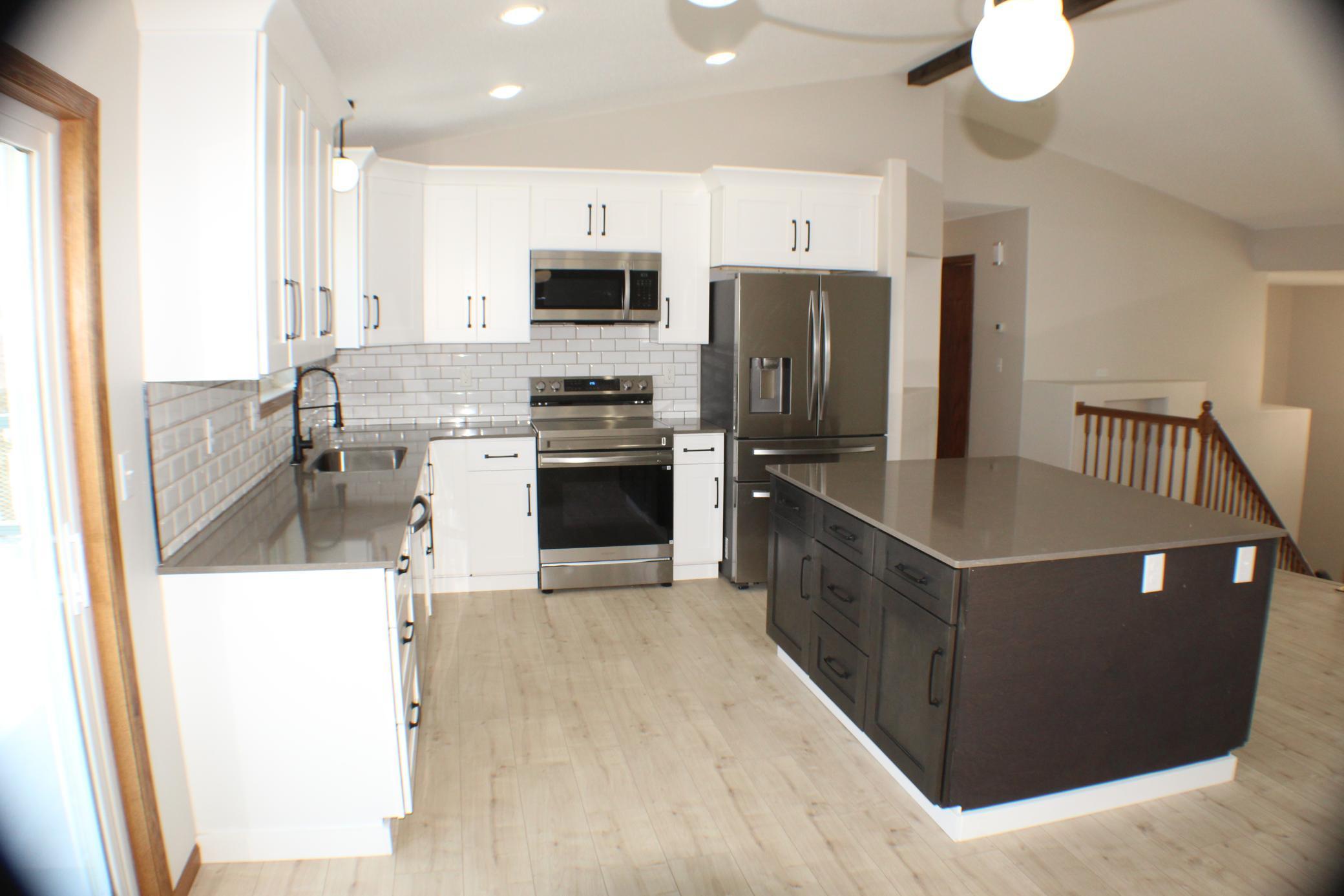 3548 Buchanan Street South Fargo, ND 58104 - Photo 4 of 63