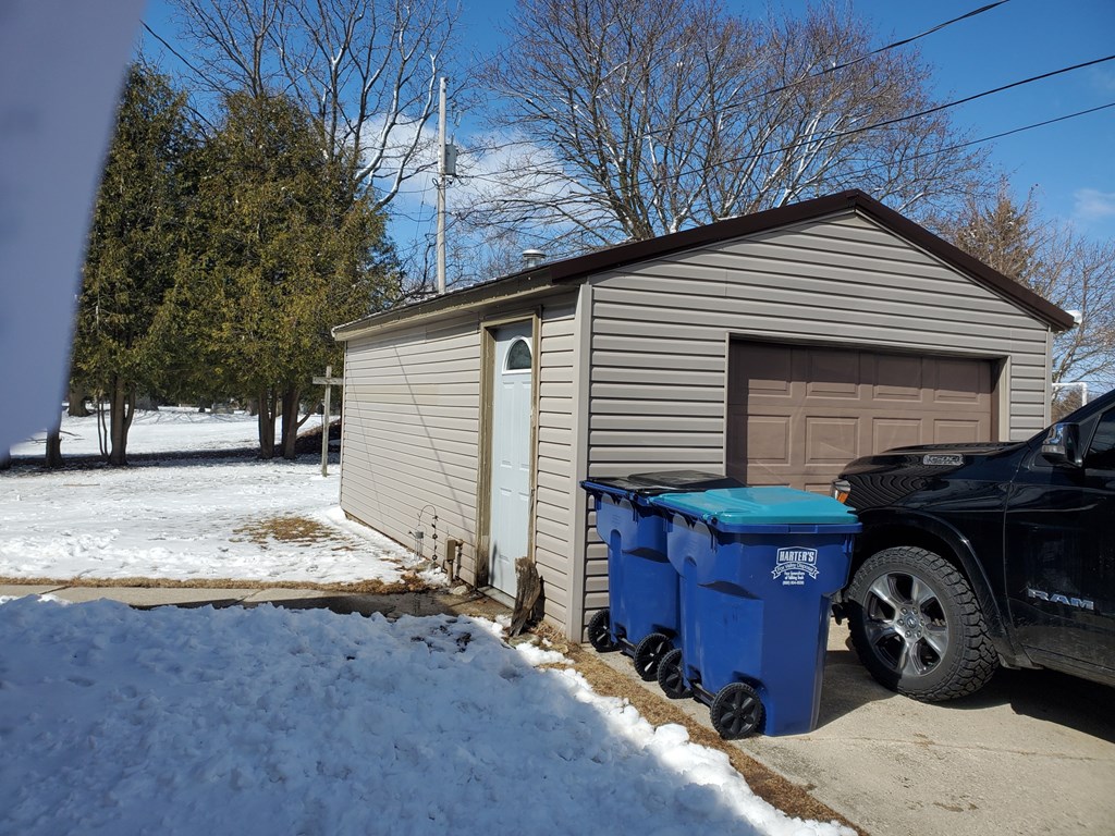 403 2nd Street Kewaunee, WI 54216 - Photo 14 of 19