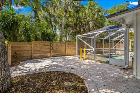 $949,900 | 670 Cypress Road, Vero Beach, FL 32963