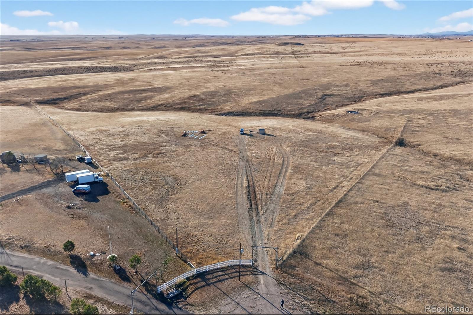 5689 South Tom Bay Road Bennett, CO 80102 - Photo 16 of 19