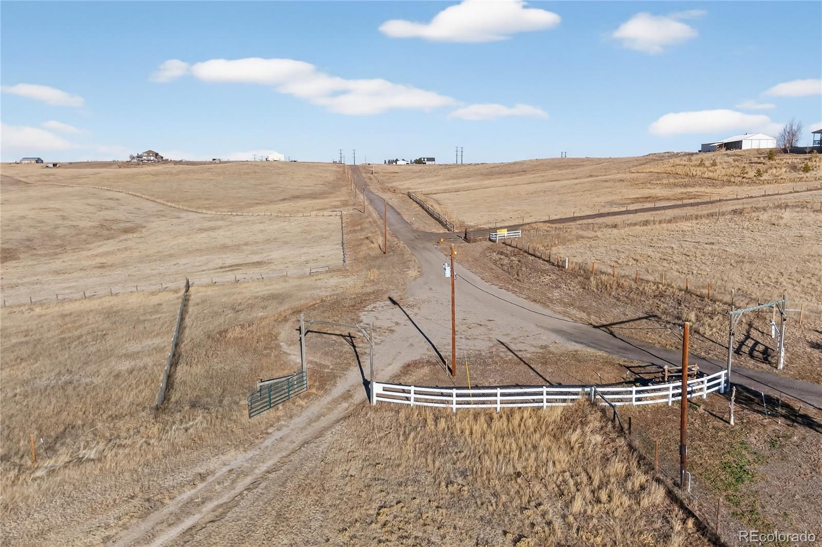 5689 South Tom Bay Road Bennett, CO 80102 - Photo 5 of 19 a view of a terrace