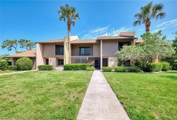 $1,950 | 935 Sunridge Way, Unit B4, Sarasota, FL 34234