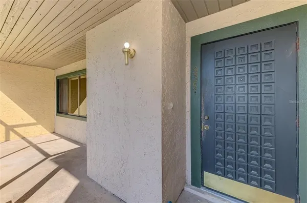 $1,950 | 935 Sunridge Way, Unit B4, Sarasota, FL 34234