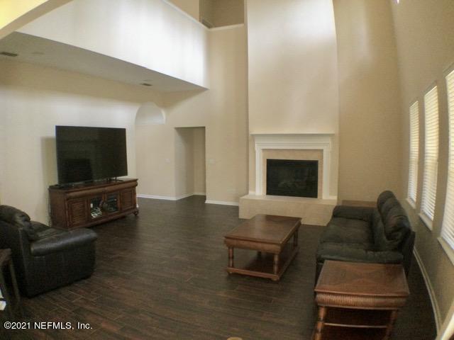 2992 Captiva Bluff Road South Jacksonville, FL 32226 - Photo 4 of 39 p17