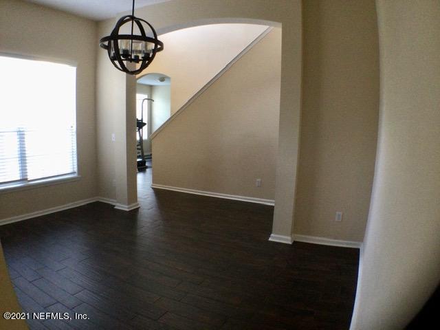2992 Captiva Bluff Road South Jacksonville, FL 32226 - Photo 8 of 39 p38