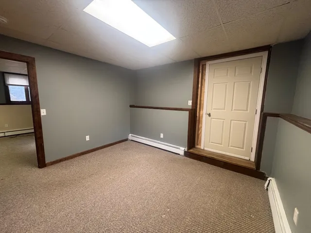 $1,650 | 366 Old Lake Shore Road, Unit B, Gilford, NH 03249