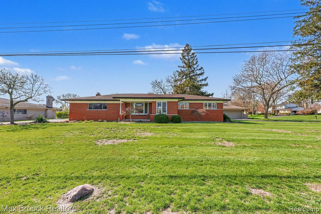 5030 Stellar Road Utica, MI 48316 - Photo 1 of 30