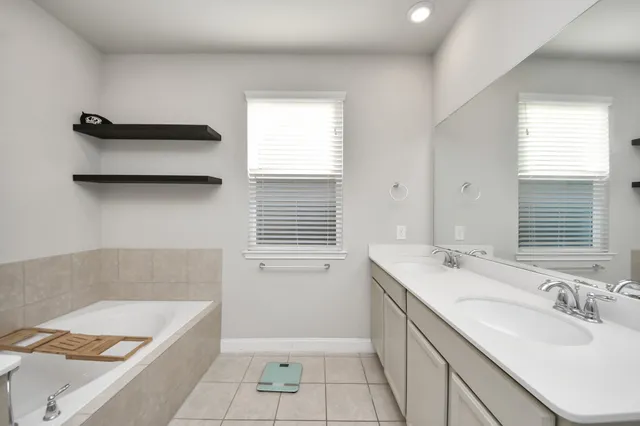 $2,400 | 24247 Prairie Glen Lane, Katy, TX 77493