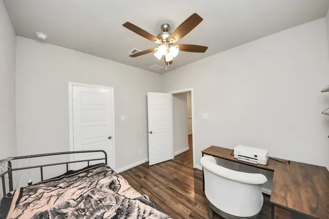 $2,400 | 24247 Prairie Glen Lane, Katy, TX 77493