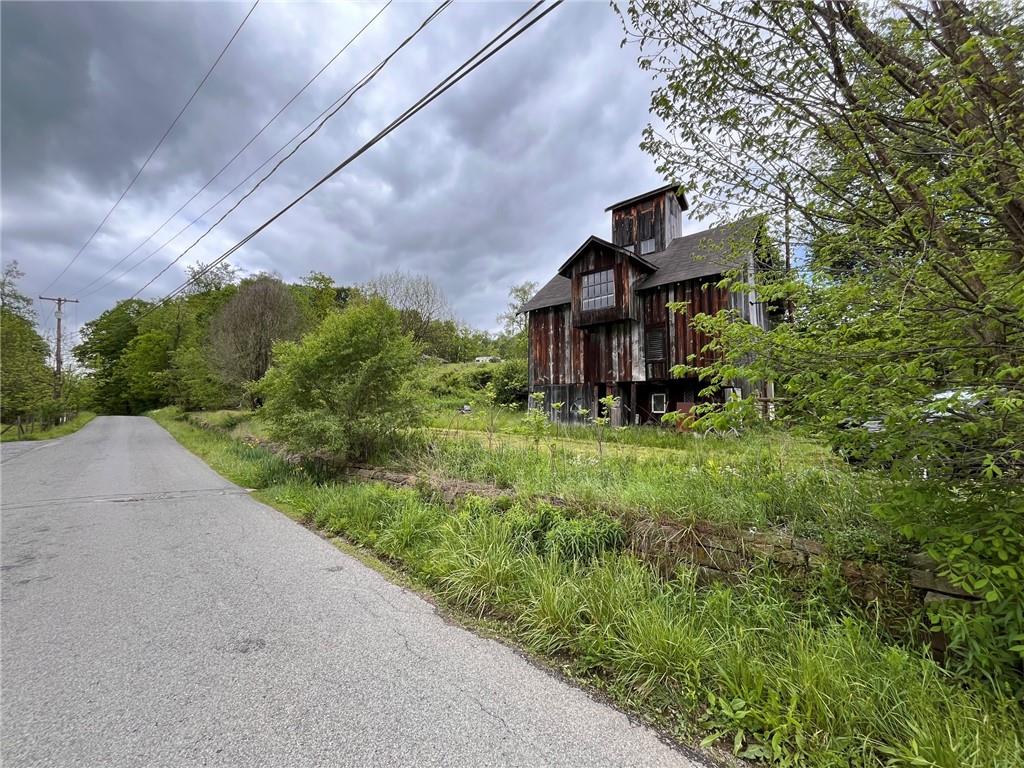4448 & 4450 Hollow Road.