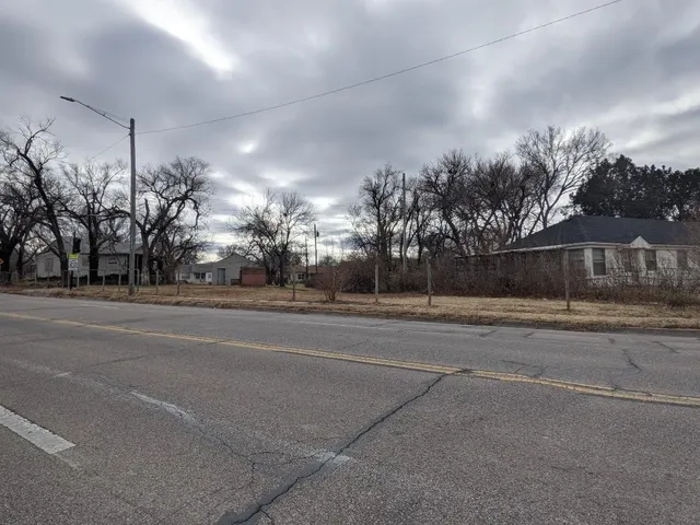 $78,900 | 3810 West 9th Street North, Wichita, KS 67203