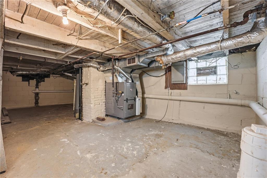 315 Mitchell Avenue Butler, PA 16001 - Photo 16 of 19 a view of a garage