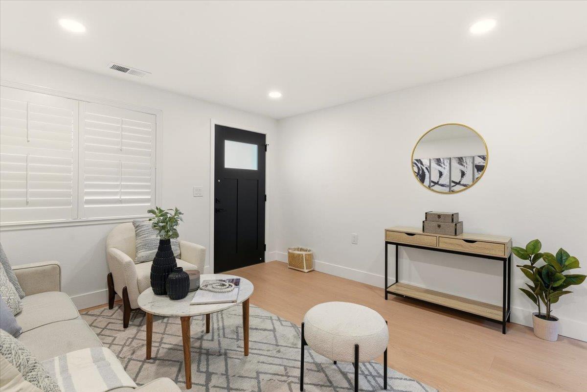 1344 Jackson Street Santa Clara, CA 95050 - Photo 3 of 20