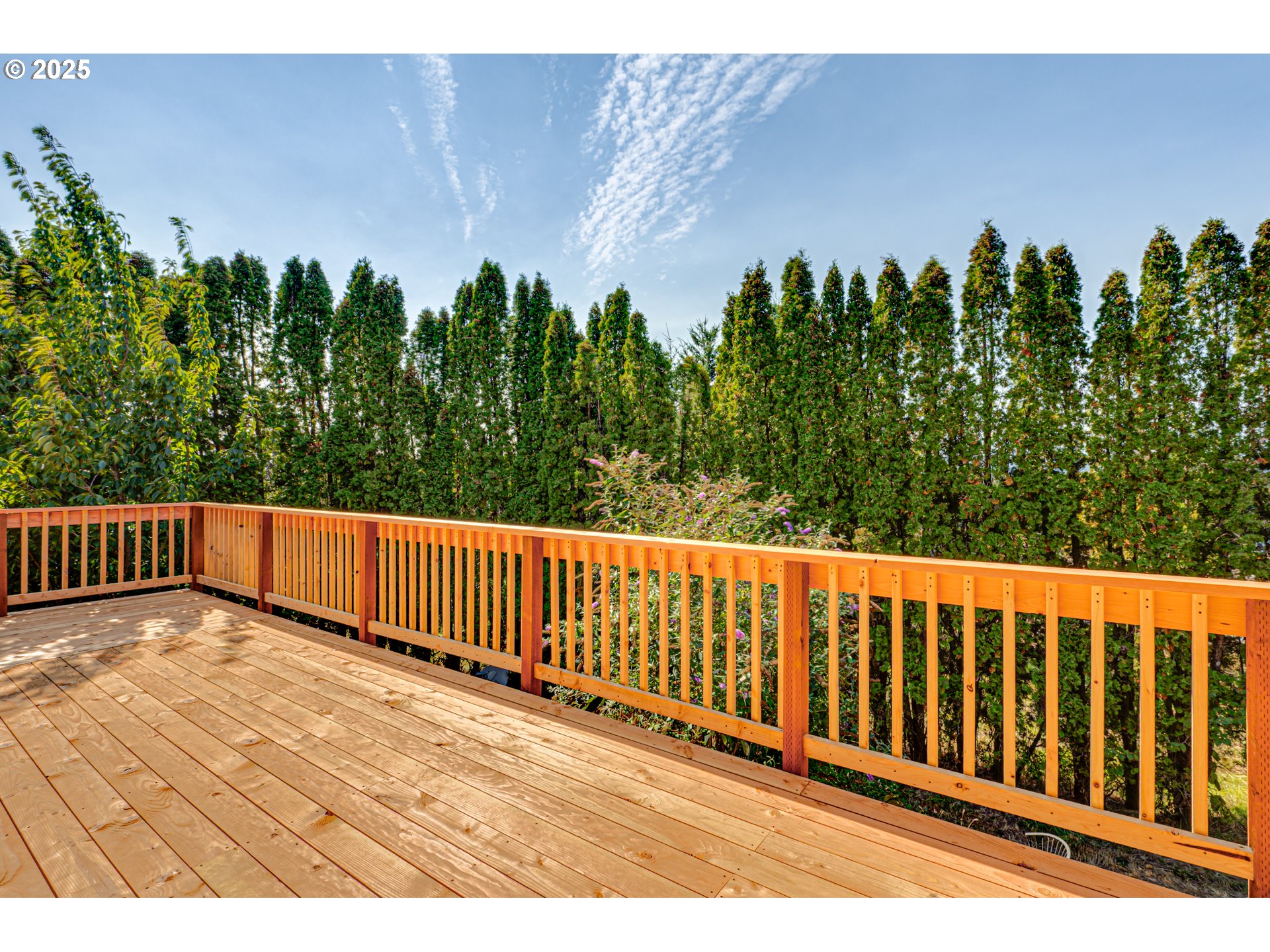 1415 Cloverdale Road Kalama, WA 98625 - Photo 11 of 39 a view of a balcony