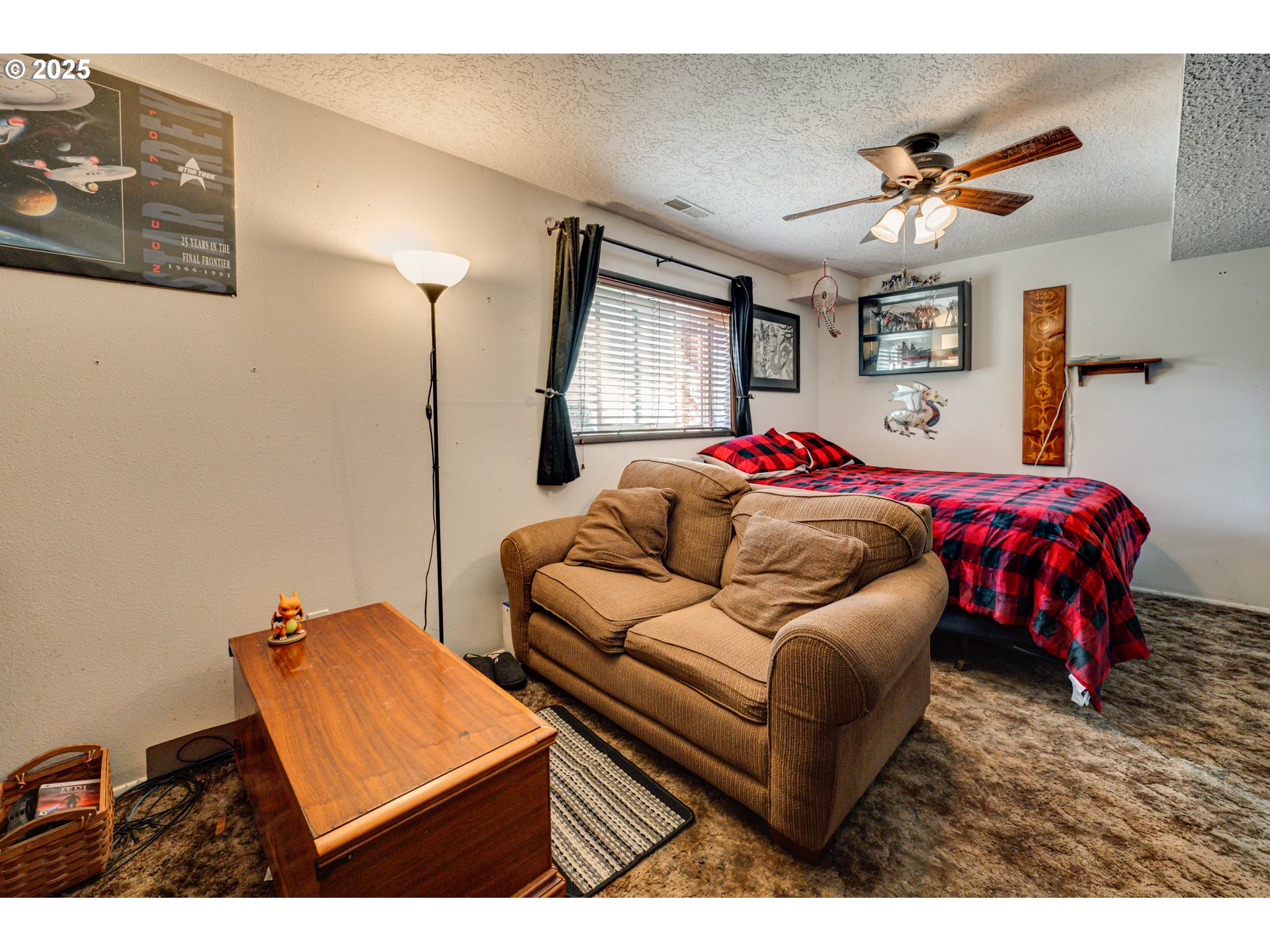 1415 Cloverdale Road Kalama, WA 98625 - Photo 26 of 39 a bedroom with furniture and a window