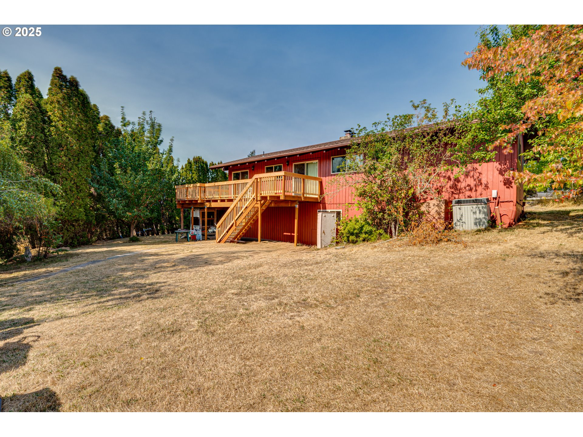 1415 Cloverdale Road Kalama, WA 98625 - Photo 29 of 39 a view of outdoor space with seating