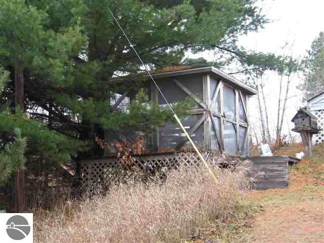 7650 East County Line Road South Branch, MI 48761 - Photo 4 of 13 1753702-3.JPG