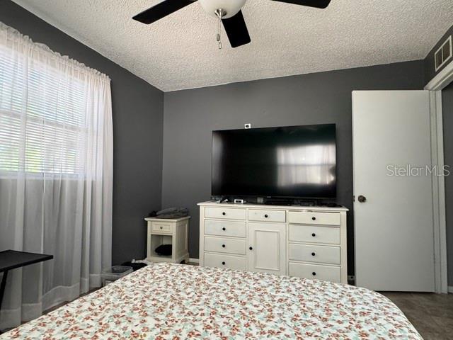 11365 Walsingham Road Seminole, FL 33778 - Photo 23 of 45 Gallery Image 23