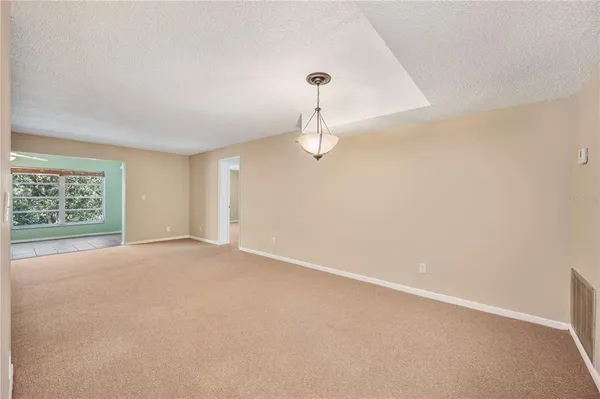 $75,000 | 400 El Camino Drive, Unit 202, Winter Haven, FL 33884